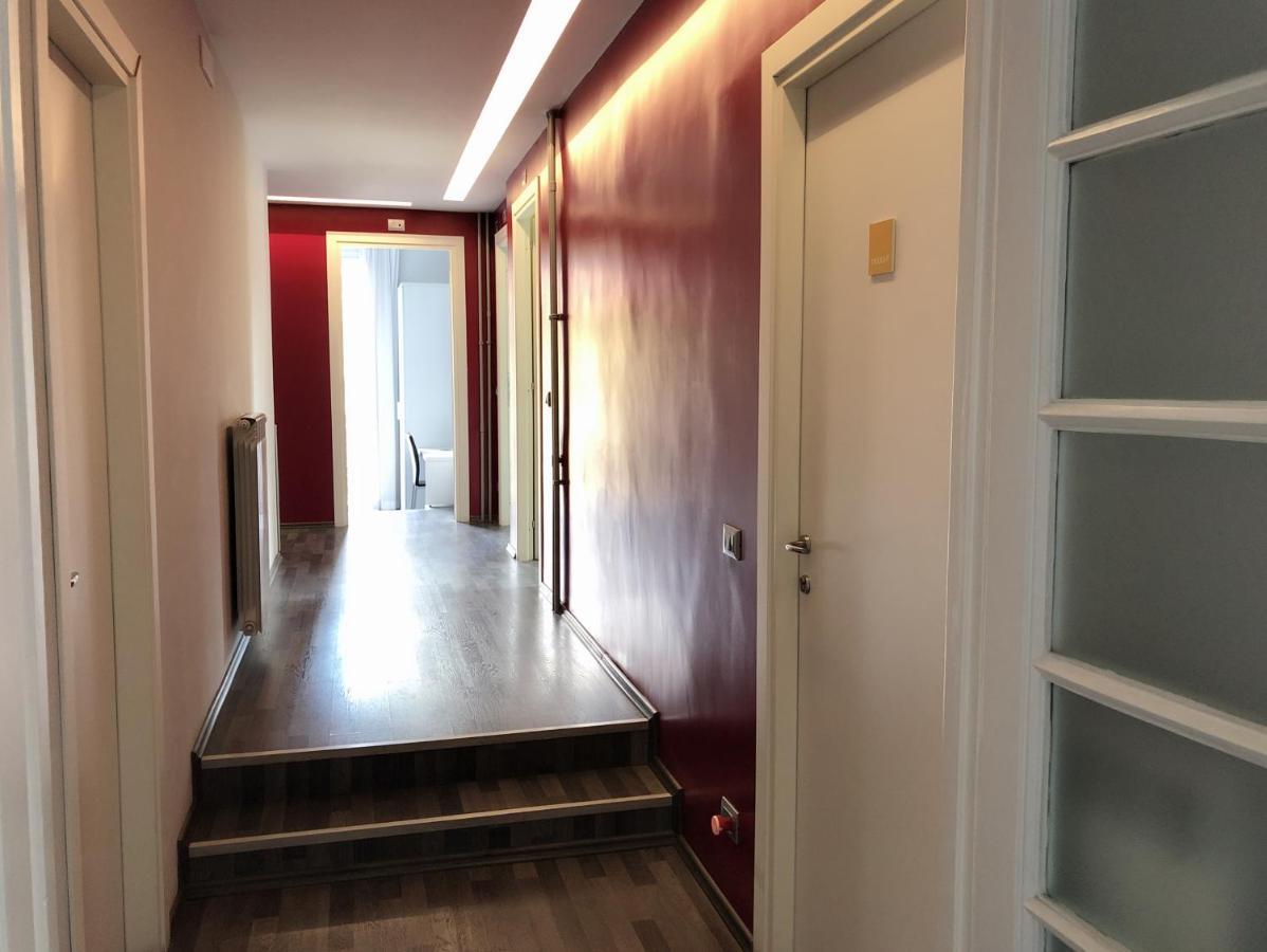 The Manzoni Hotel Rome Exterior photo